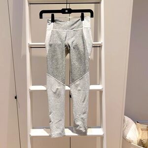Women’s Outdoor Voices‎ Grey two toned Leggings XS 00/0 (original pre-2020)